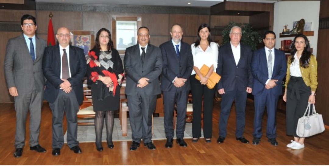 وزير الثقافة والاتصال ينصب لجنتي دعم المهرجانات السينمائية والإنتاجات الأجنبية بالمغرب