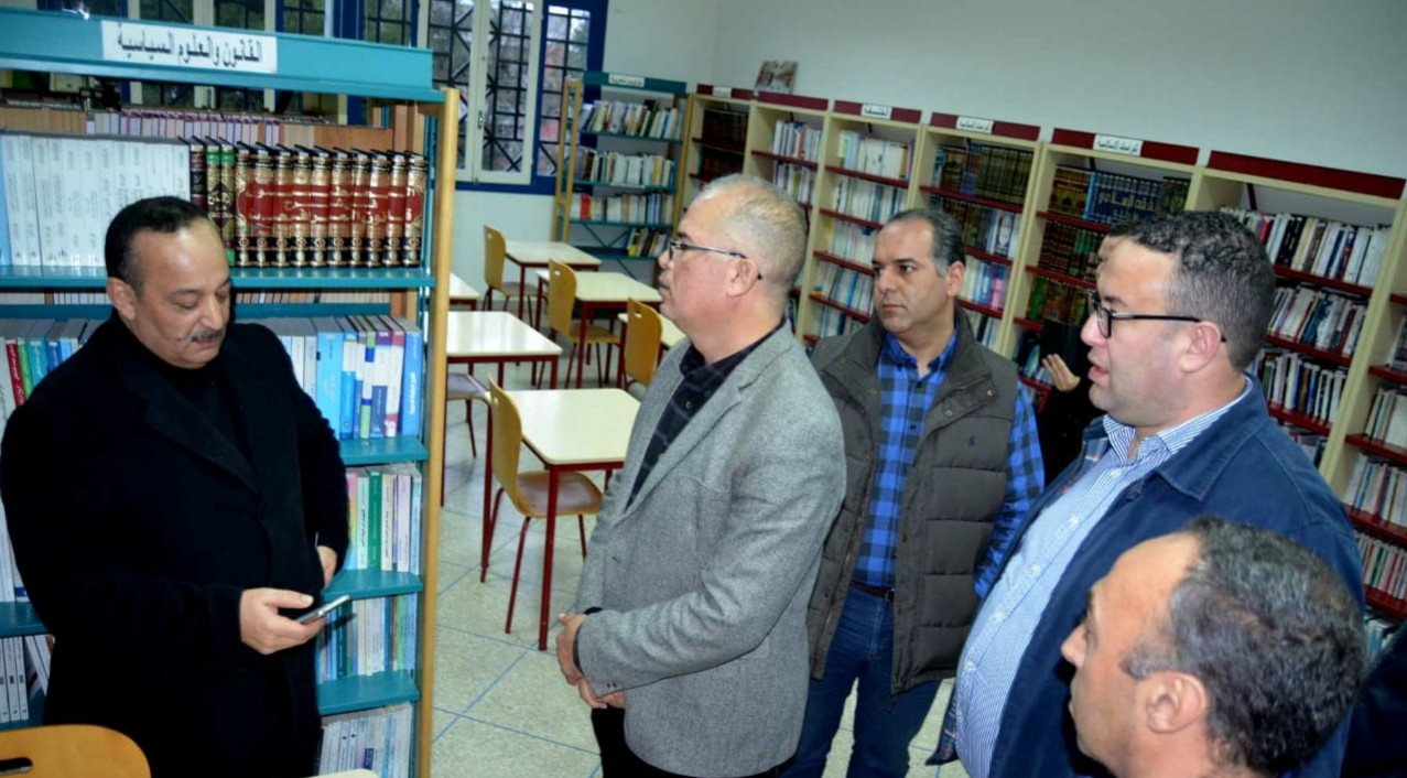 محمد الاعرج يقوم بزيارة تفقدية لدار الثقافة مولاي الحسن بالحسيمة للوقوف على سير المؤسسة