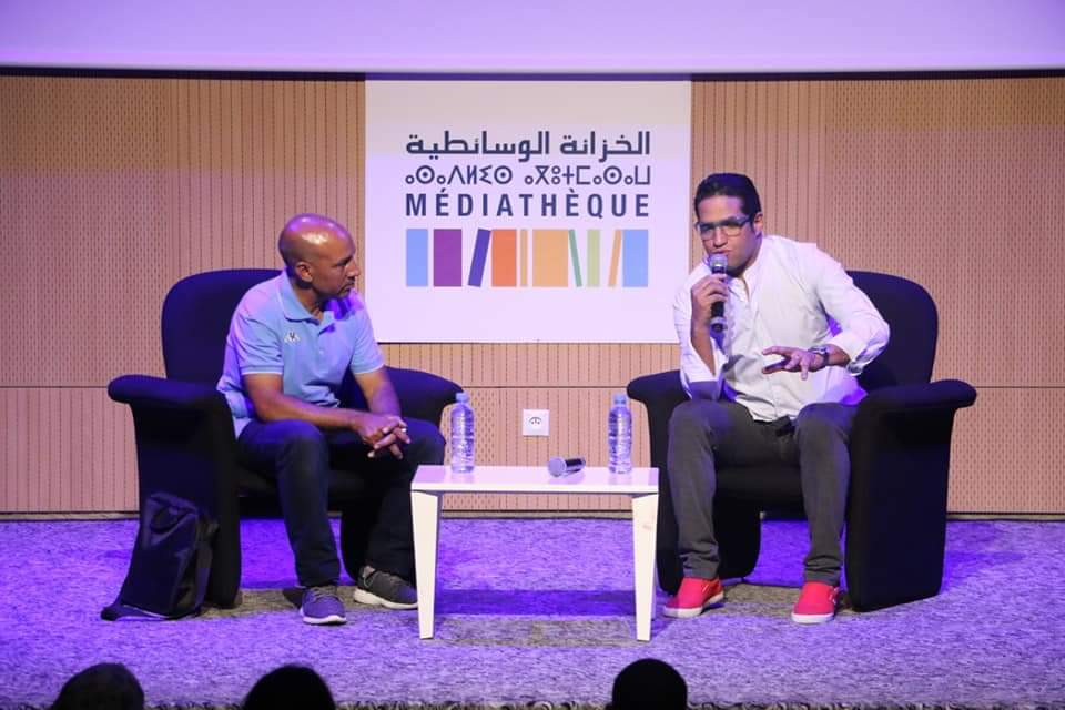 الفنان هشام الوالي في لقاء مفتوح بالخزانة الوسائطية بخريبكة