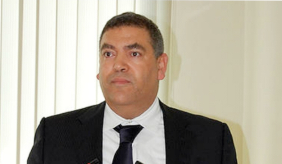 الداخلية تقرر عزل عدد من رجال السلطة بعد ثبوت تورطهم في قضايا تتعلق بالبناء العشوائي واحتلال الملك العمومي